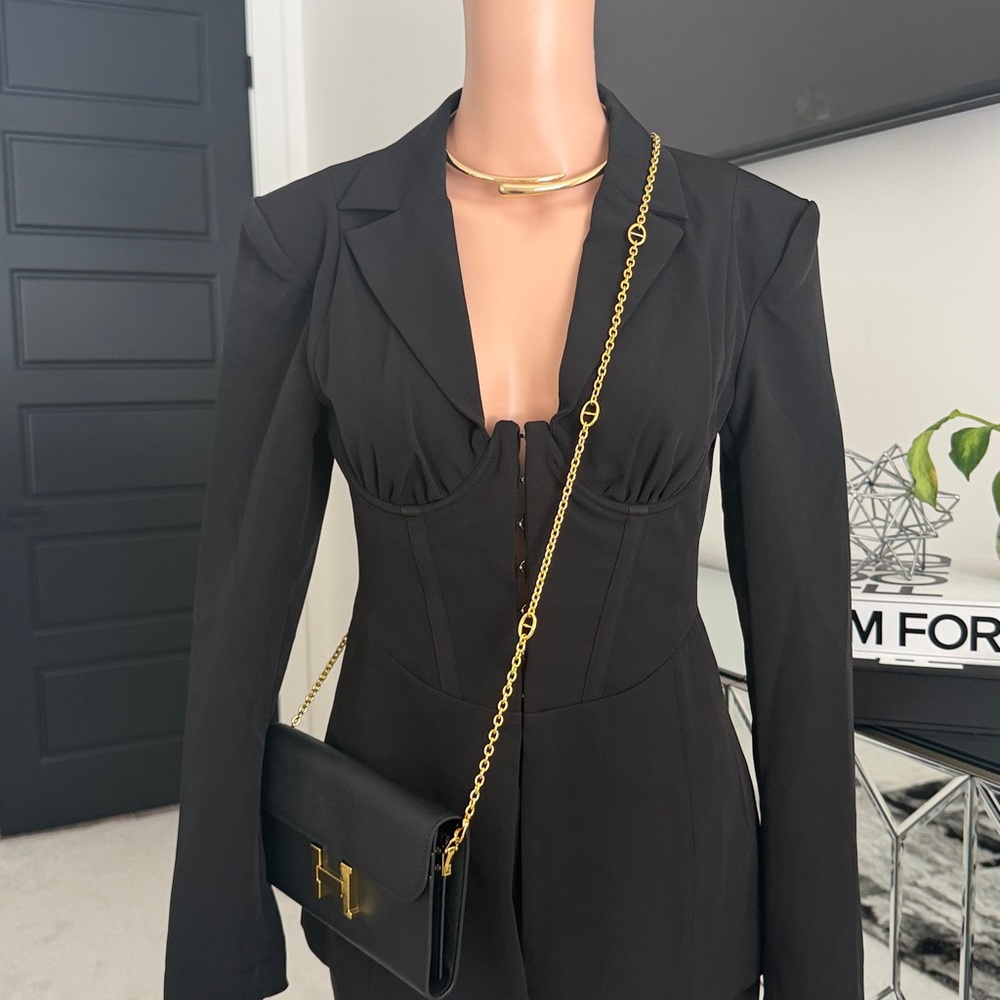 Miss Lola Black Pantsuit - Picture 3 of 17